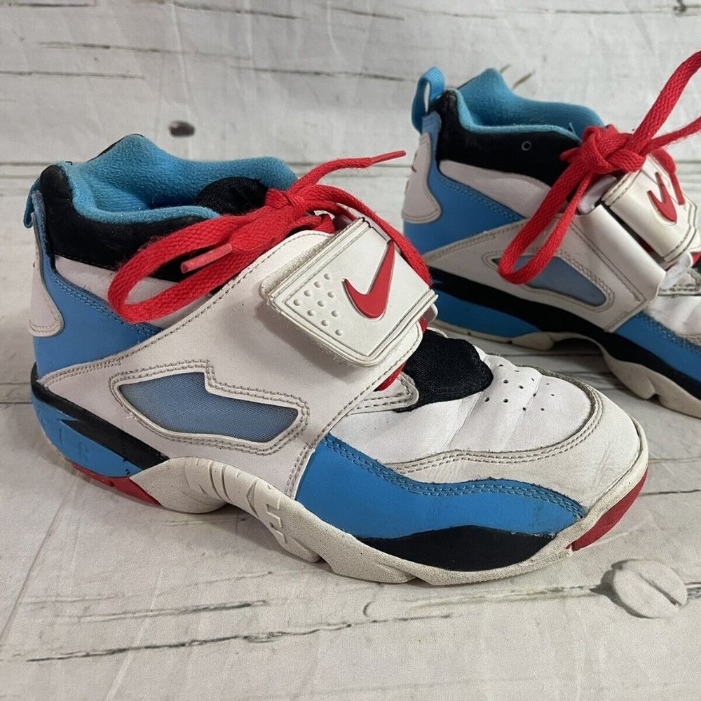 Nike Air Diamond Turf Boys Shoes Youth 5.5Y Blue Red White Sneakers 2013